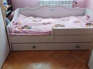 Grajewo ogłoszenia: Sprzedam łóżko dziecięce dla dziewczynki. W komplecie materac.... - zdjęcie