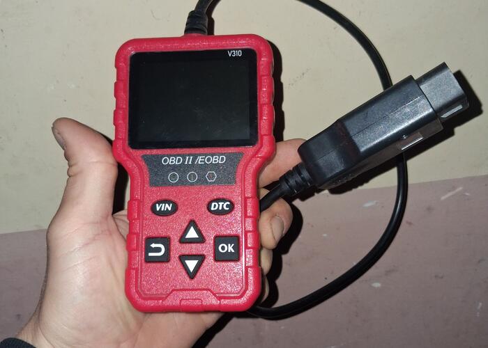 Grajewo ogłoszenia: Sprzedam uniwersalny tester diagnostyczny obd pasuje do...