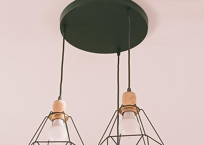 Grajewo ogłoszenia: Sprzedam nowoczesny żyrandol.