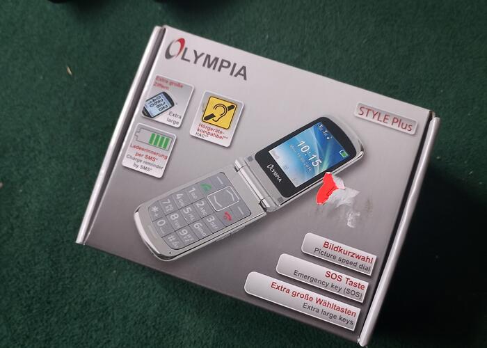 Grajewo ogłoszenia: Sprzedam telefon na klapkę z ładowarką w środku pudełka cena...