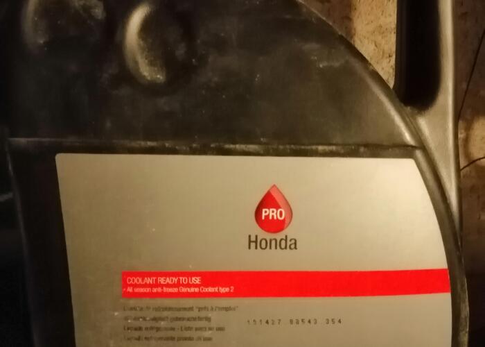 Grajewo ogłoszenia: Sprzedam oryginalne płyny do Hondy: 2x1l oleju do manualnej...
